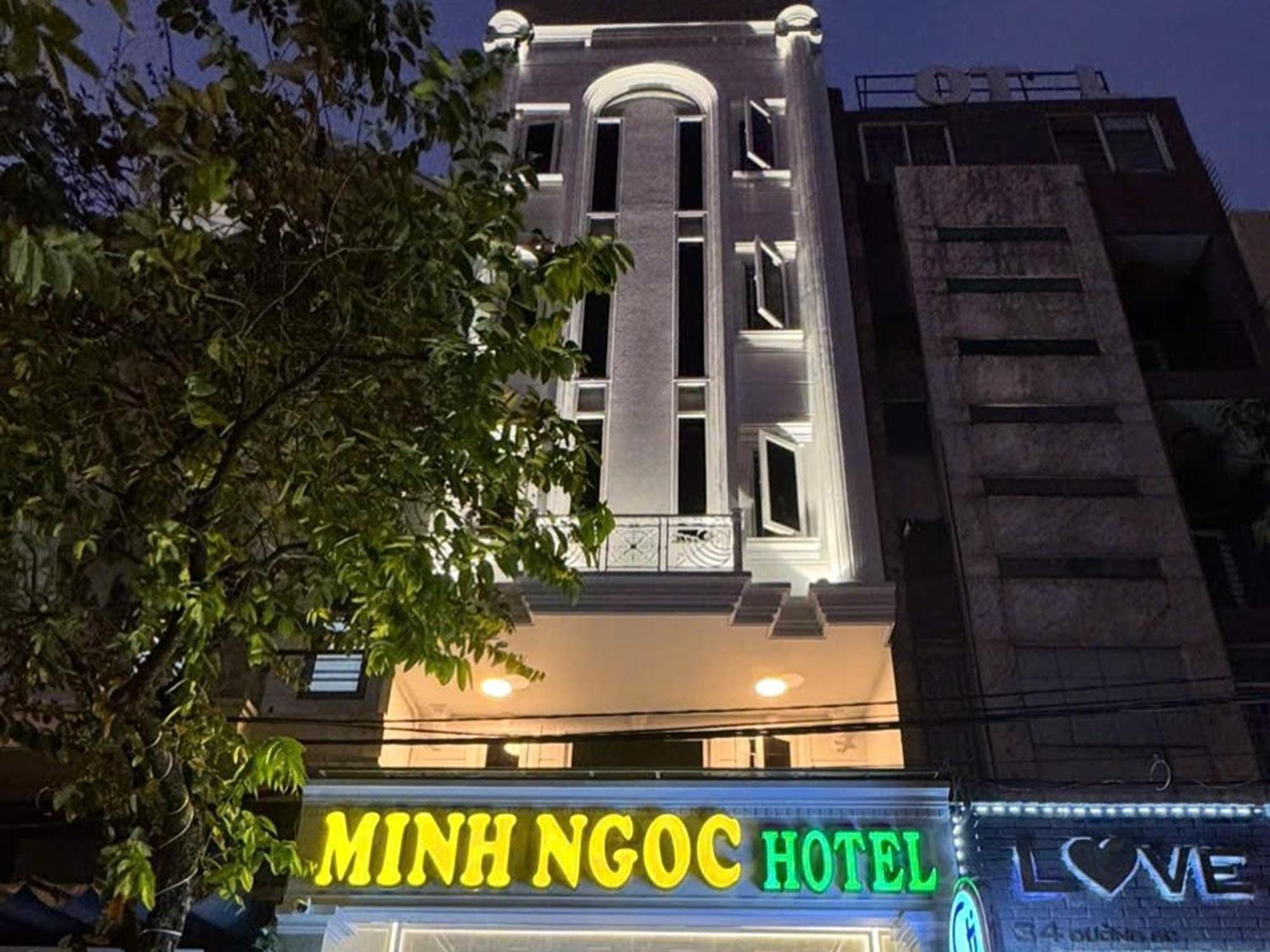 Minh Ngoc Hotel โฮจิมินห์ซิตี้ ภายนอก รูปภาพ