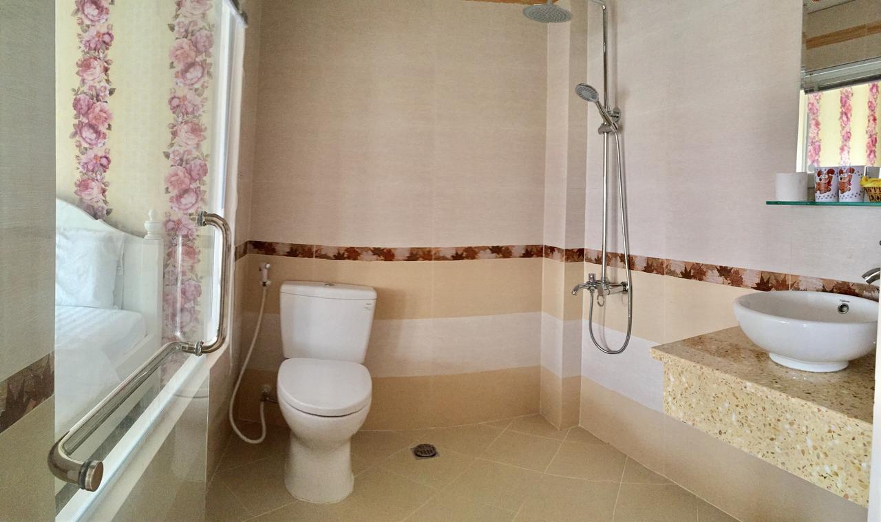 Minh Ngoc Hotel โฮจิมินห์ซิตี้ ภายนอก รูปภาพ