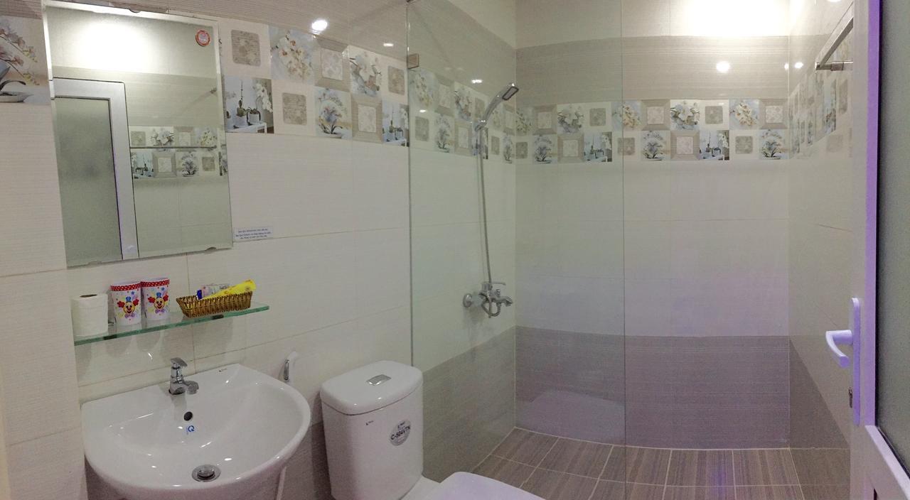 Minh Ngoc Hotel โฮจิมินห์ซิตี้ ภายนอก รูปภาพ